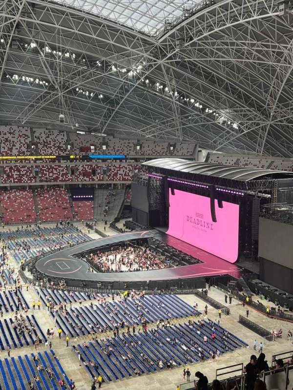 singapore national stadium, section: 613, row: v, seat: 40
