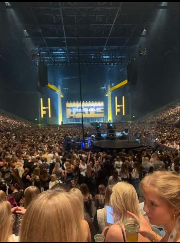 Royal Arena, section: 110, row: 13, seat: 179