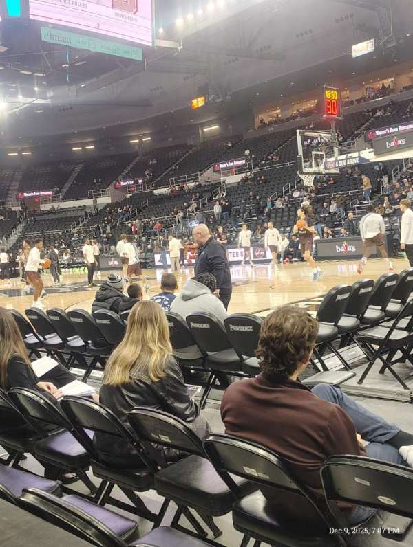 Amica Mutual Pavilion, section: 106, row: Dd, seat: 1