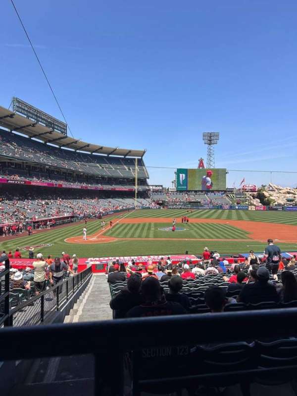 Angel Stadium, section: 222, row: A, seat: 6
