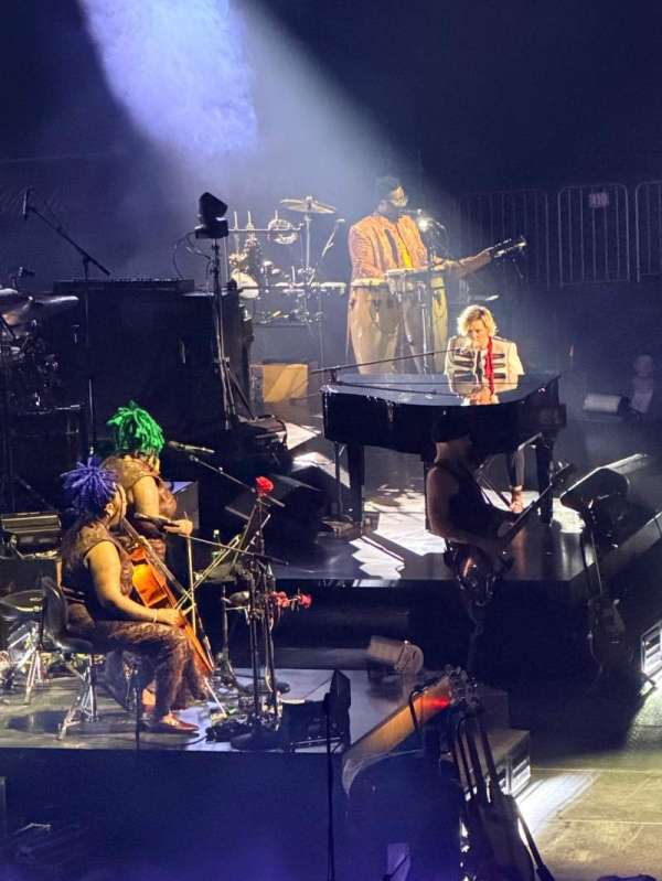 Madison Square Garden, section: 116, row: 19, seat: Q