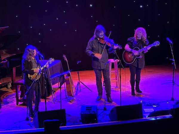 Infinity Music Hall, Hartford, section: Mezzanine, row: AA, seat: 8