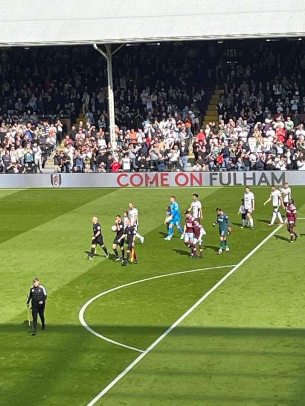Craven Cottage, section: R18, row: 21
