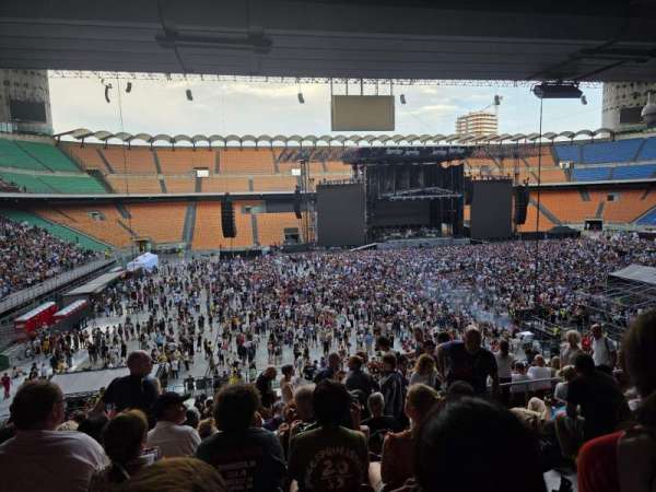 San Siro, section: H, row: 9, seat: 4
