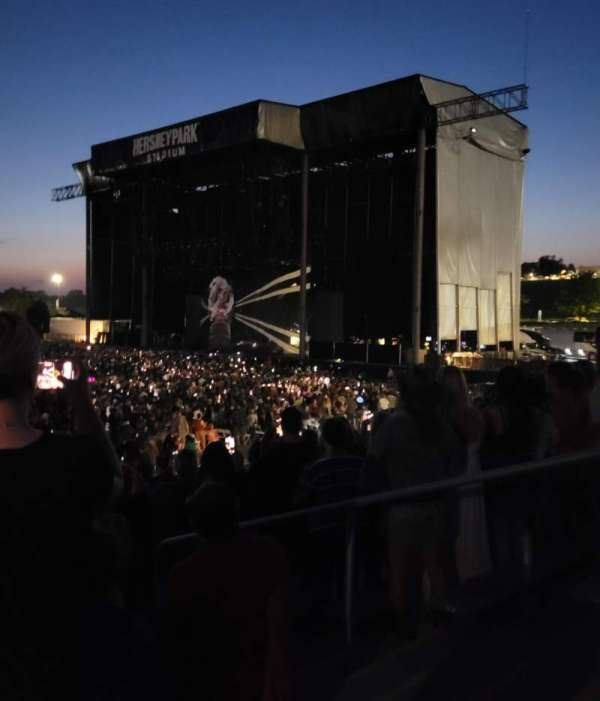 Hershey Park Stadium, section: 27, row: E, seat: 4