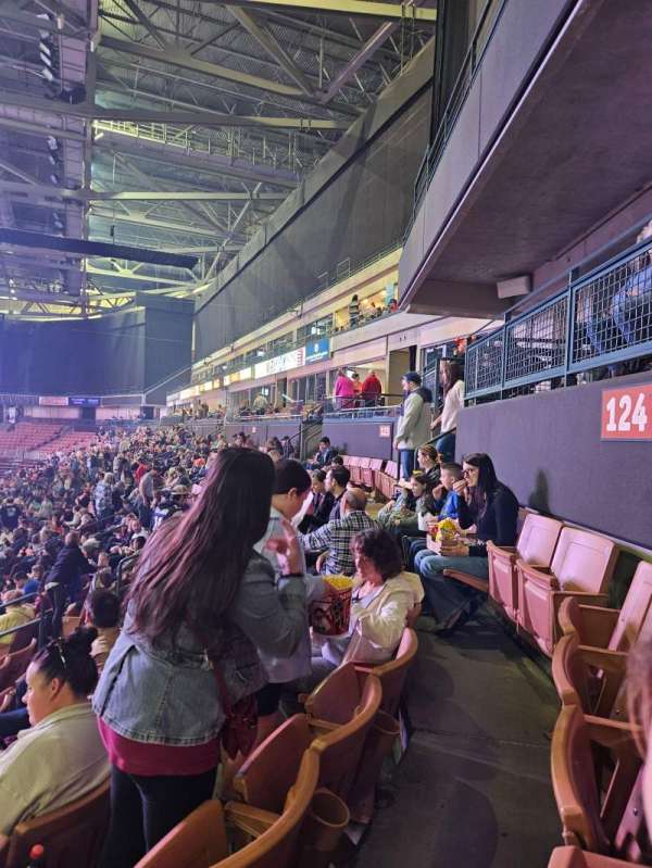 SNHU Arena, section: 124, row: R, seat: 13