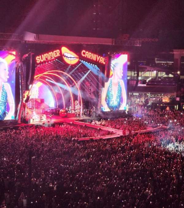 Citi Field, section: 329, row: 4, seat: 17