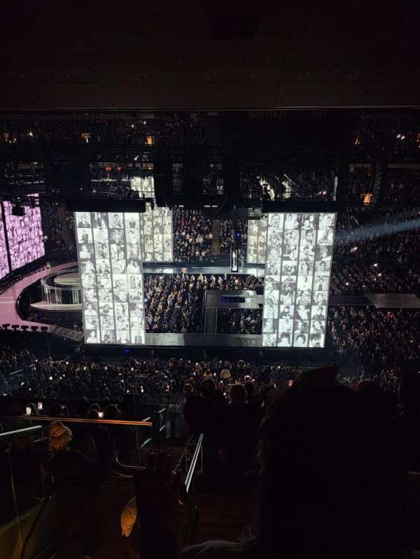 Madison Square Garden, section: 224, row: 13, seat: 1