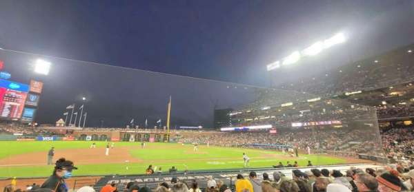 Oracle Park, section: 123, row: H, seat: 16