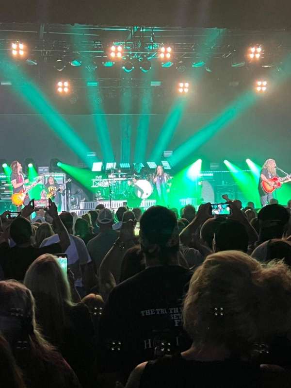 Center Stage at MGM Northfield Park, section: 2, row: R, seat: 2