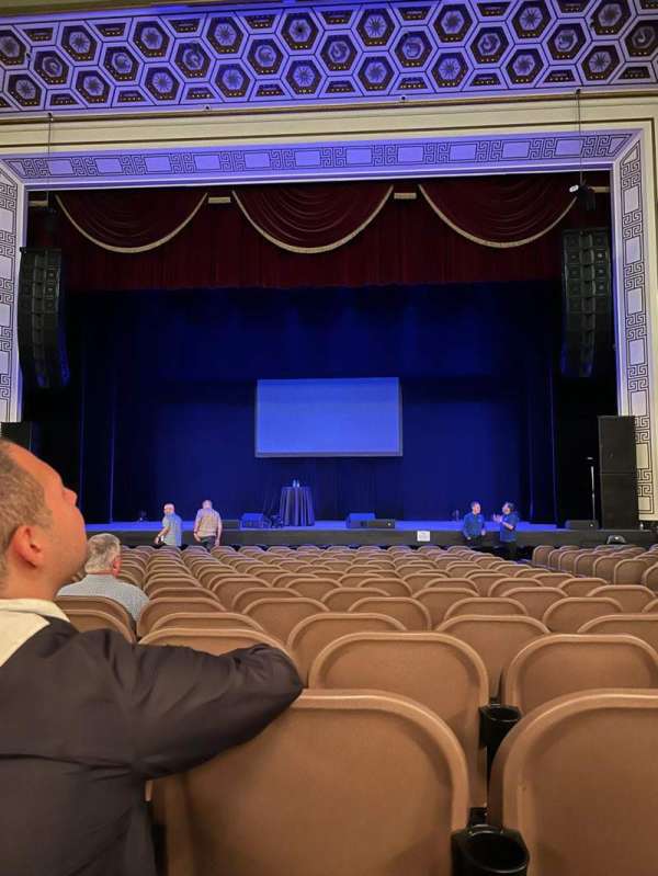 Taft Theatre, section: Orchestra 3, row: R, seat: 4