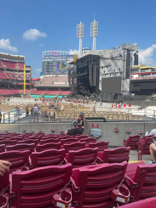 Great American Ball Park, section: 136, row: S, seat: 3