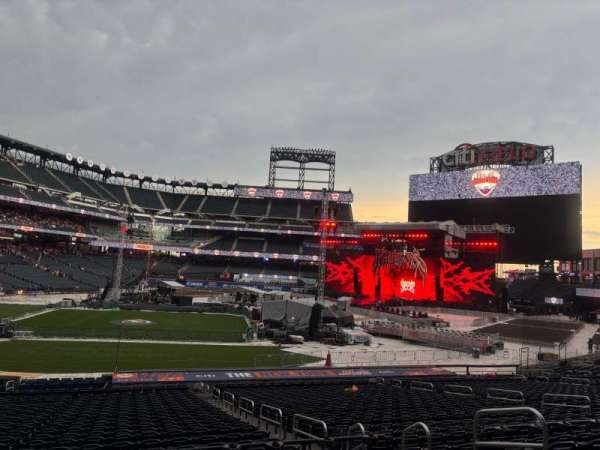 Citi Field, section: 114, row: 27, seat: 11