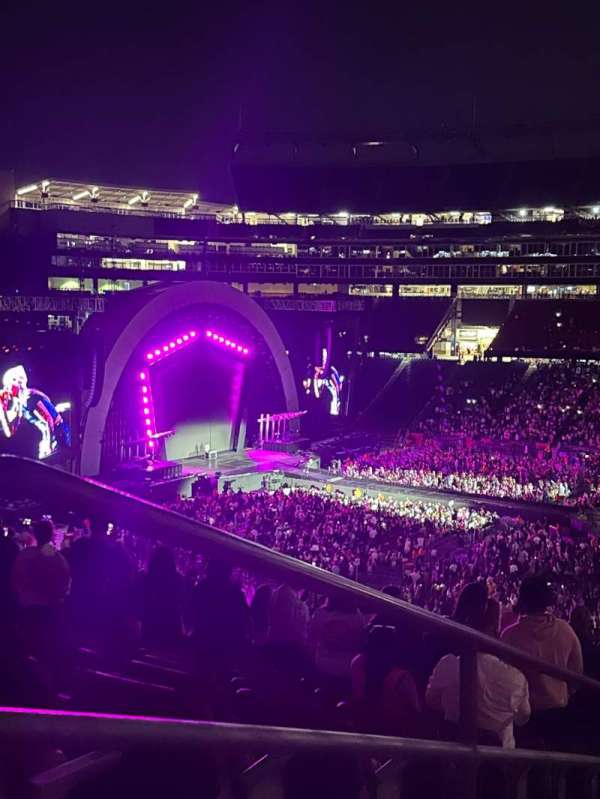 Gillette Stadium, section: CL7, row: 22, seat: 18