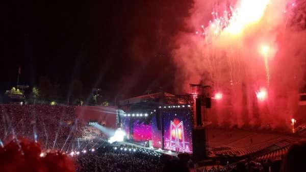 Rose Bowl, section: 19-L, row: 47, seat: 13