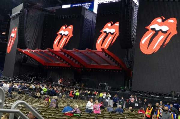 Ford Field, section: 127, row: 15, seat: 21