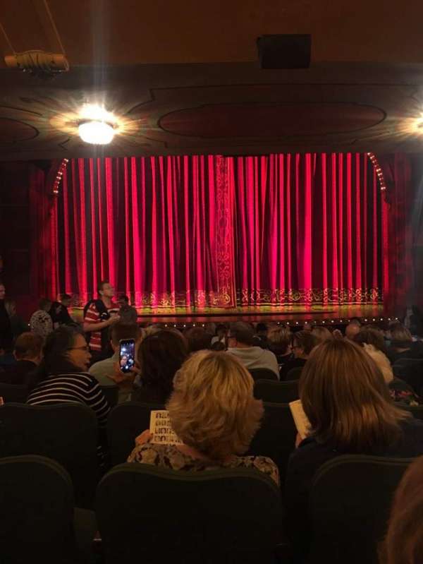 Shubert Theatre, section: Orchestra C, row: R, seat: 109