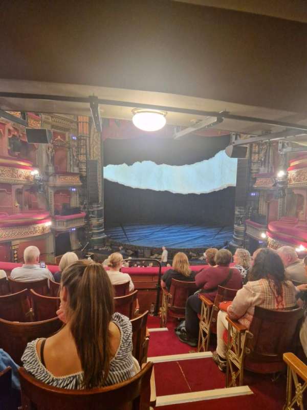 Leeds Grand Theatre, section: Dress Circle, row: F, seat: 11