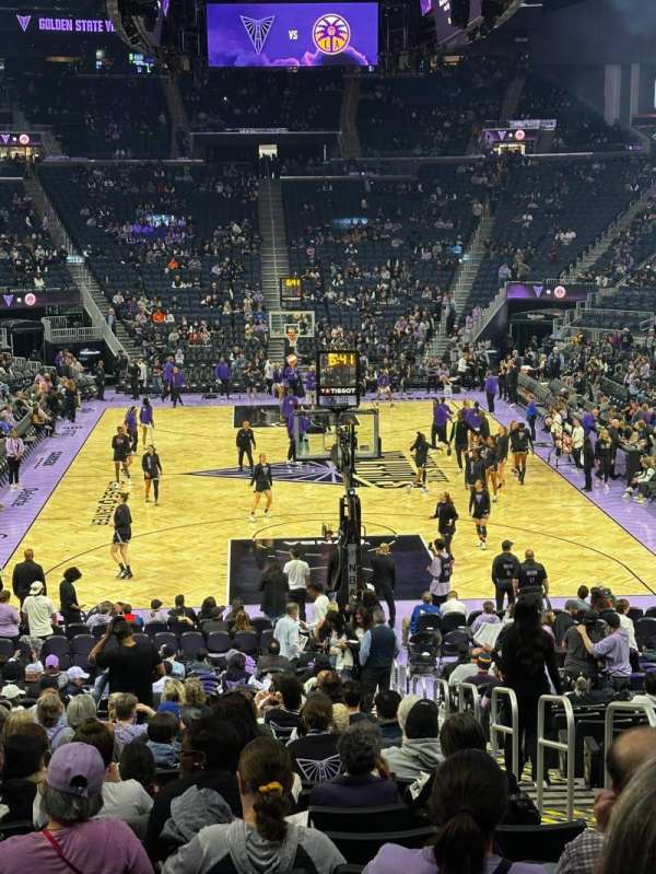 Chase Center, section: 110, row: 20, seat: 2