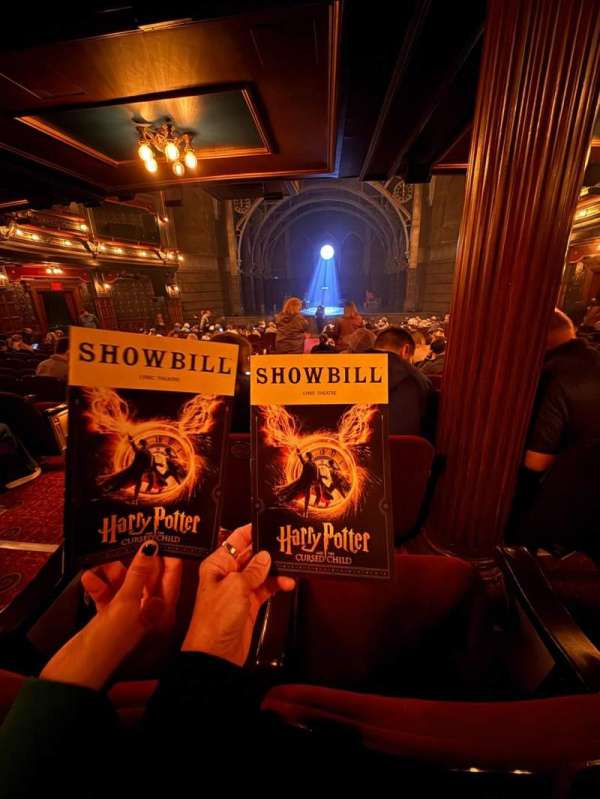 Lyric Theatre, section: Orchestra L, row: W, seat: 2