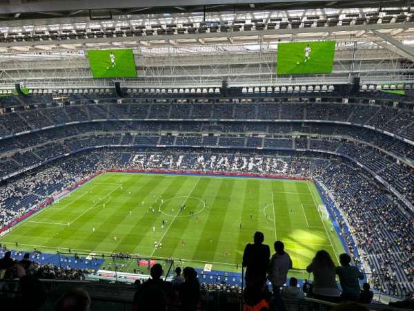 Santiago Bernabéu Stadium, section: 705, row: 11, seat: 5