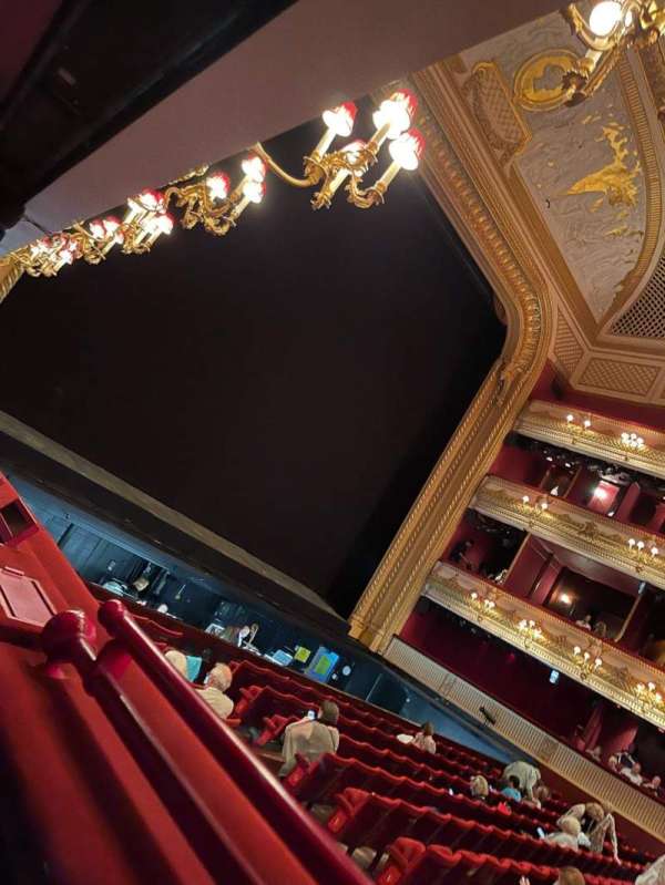 Royal Opera House, section: Stalls circle, row: A, seat: 25