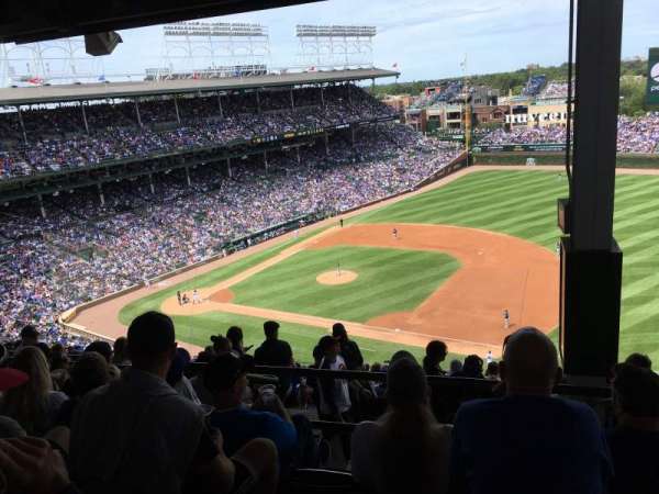 Wrigley Field, section: 426R, row: 6, seat: 21