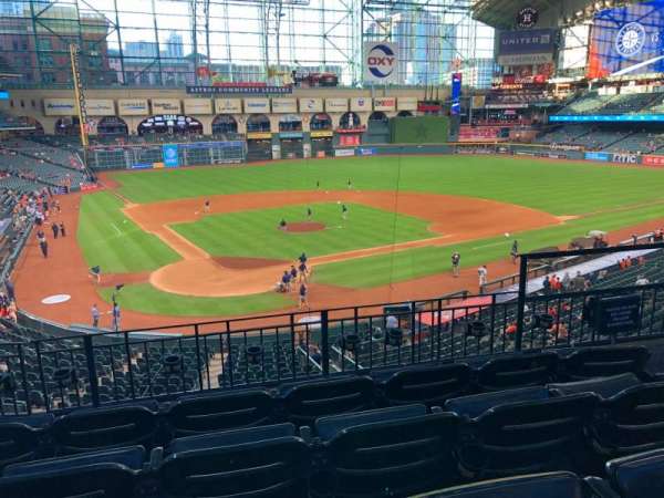 Daikin Park, section: 221, row: 4, seat: 11