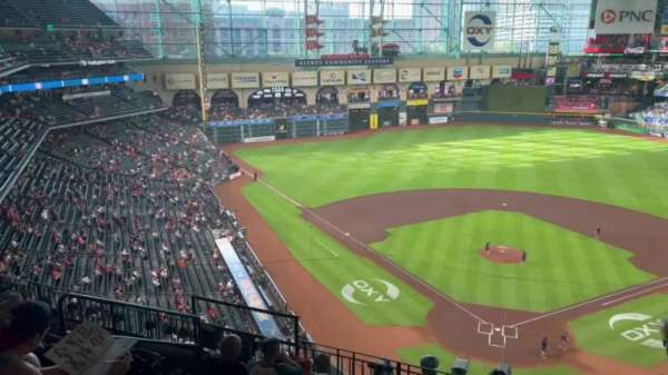 Daikin Park, section: 319, row: 7, seat: 6