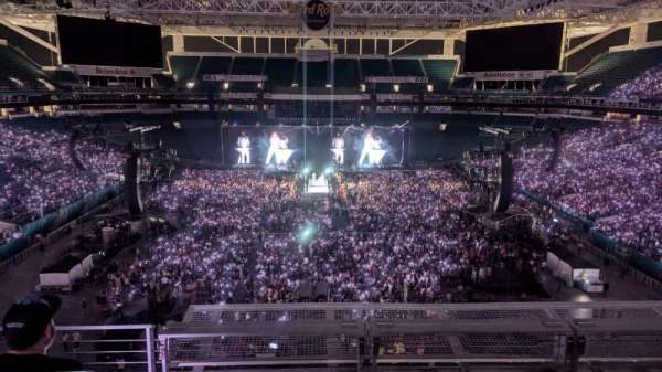 Hard Rock Stadium, section: 332, row: 4, seat: 17