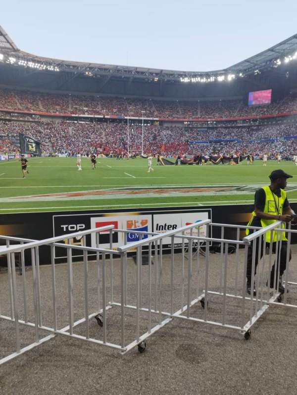 Parc Olympique Lyonnais, section: Bloc Nord Basse 002, row: 1, seat: 37