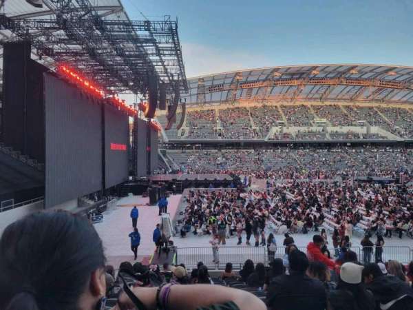 BMO Stadium, section: 135, row: N, seat: 5