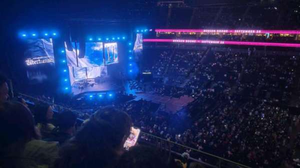 T-Mobile Arena, section: 206, row: D, seat: 16