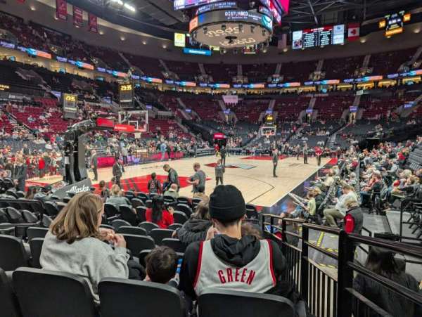 Moda Center, section: 116, row: MM, seat: 1