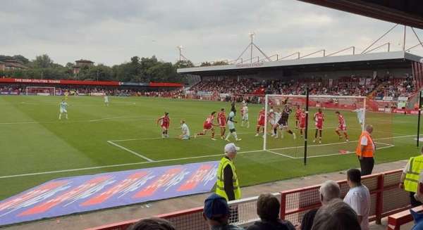 Broadfield Stadium
