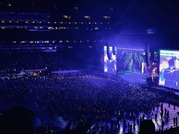 MetLife Stadium, section: 216, row: 6, seat: 1