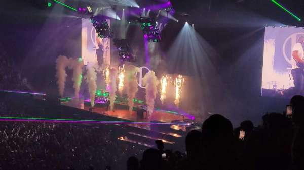Centre Bell, section: 115, row: W, seat: 3