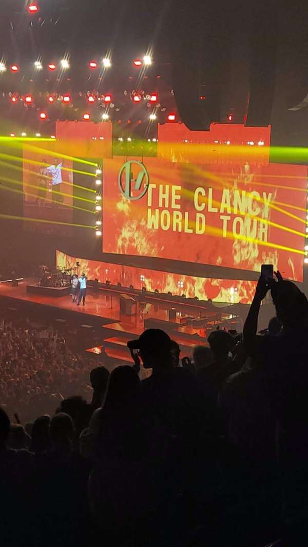 Centre Bell, section: 115, row: W, seat: 3