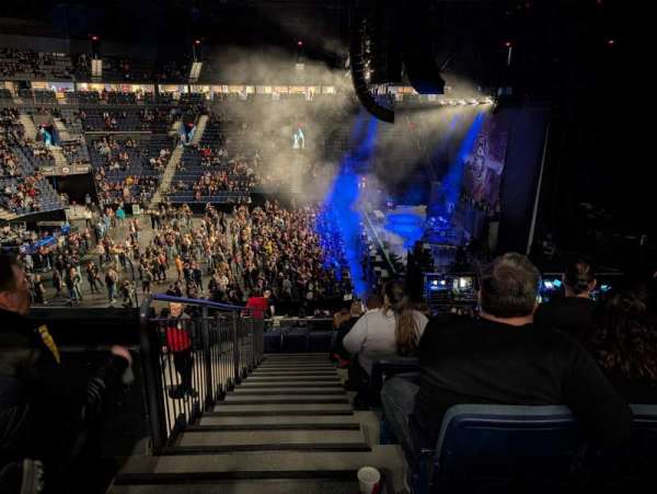 Place bell, section: 109, row: Y, seat: 23