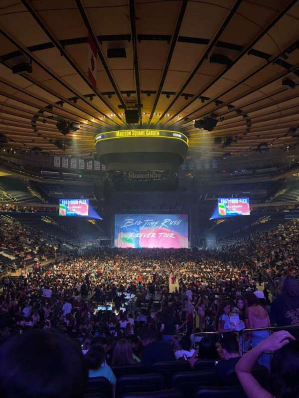 Madison Square Garden, section: 102, row: 18, seat: 18