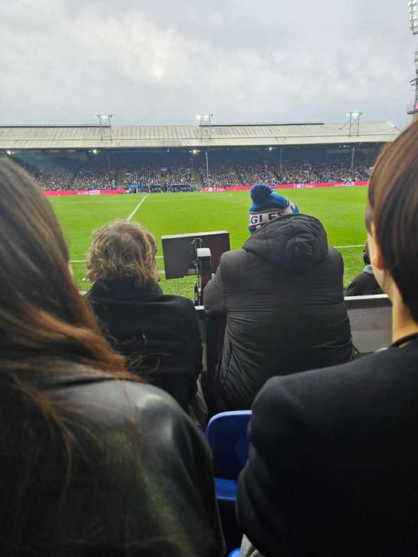 Selhurst Park, section: AW-V, row: 3, seat: 124