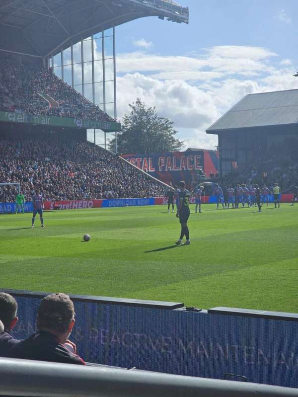 Selhurst Park, section: AW-V, row: 5, seat: 135