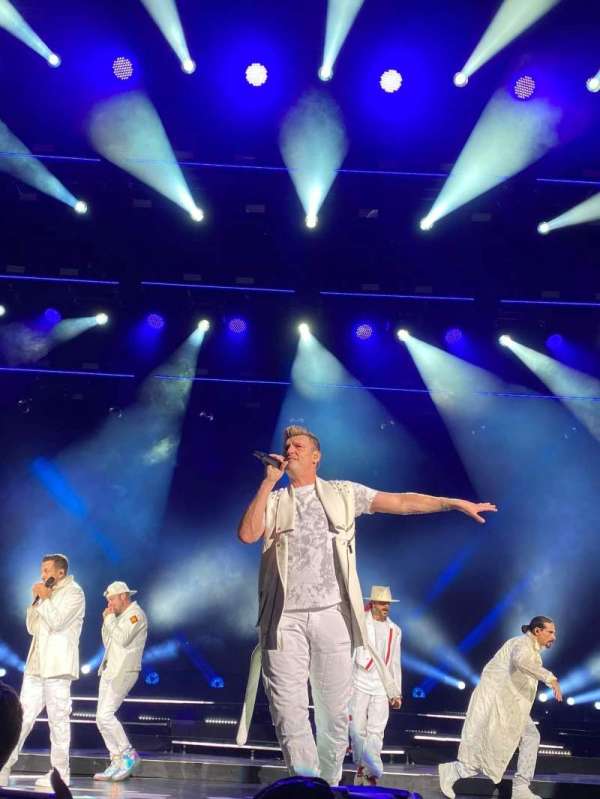 Darien Lake Amphitheater, section: 100, row: 8, seat: 10