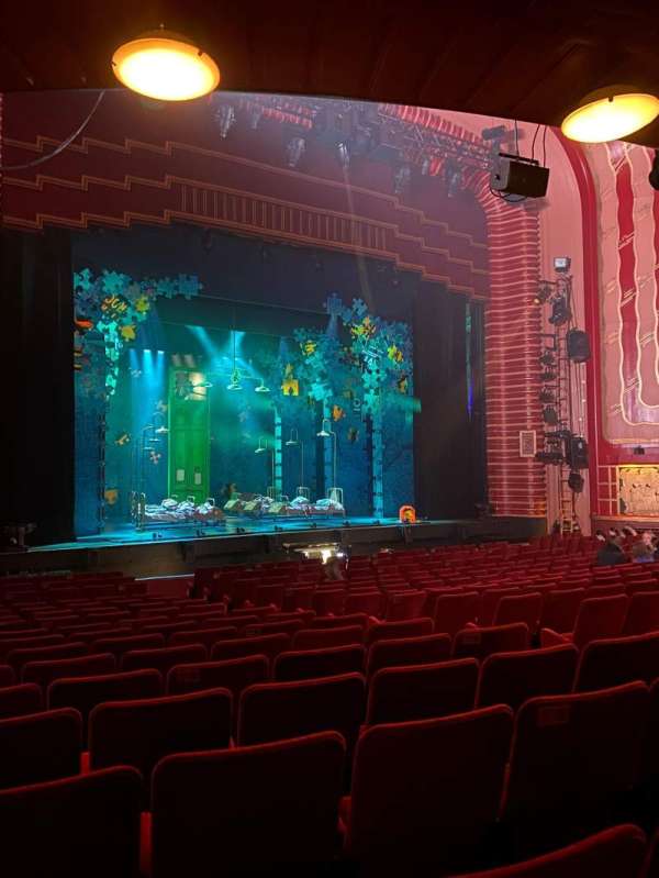 New Theatre Oxford, section: Stalls, row: T, seat: 35