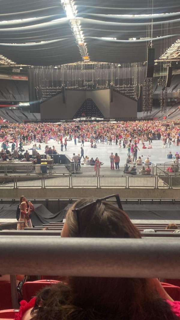Johan Cruijff ArenA, section: 126, row: 11, seat: 92