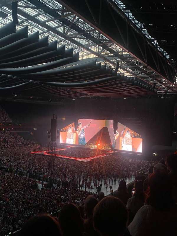 Johan Cruijff ArenA, section: 423, row: 5, seat: 4