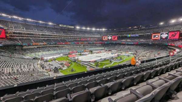 MetLife Stadium, section: 244, row: 7, seat: 18