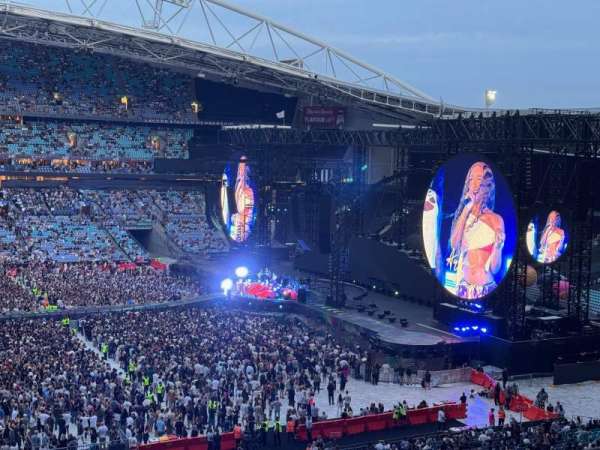 Accor Stadium, section: 434, row: 2, seat: 70