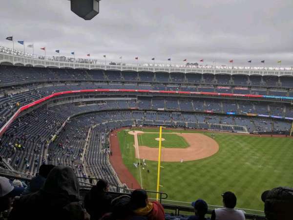 Yankee Stadium, section: 407A, row: 11, seat: 19