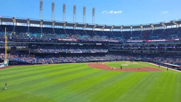 Progressive Field, section: 183, row: Q, seat: 24